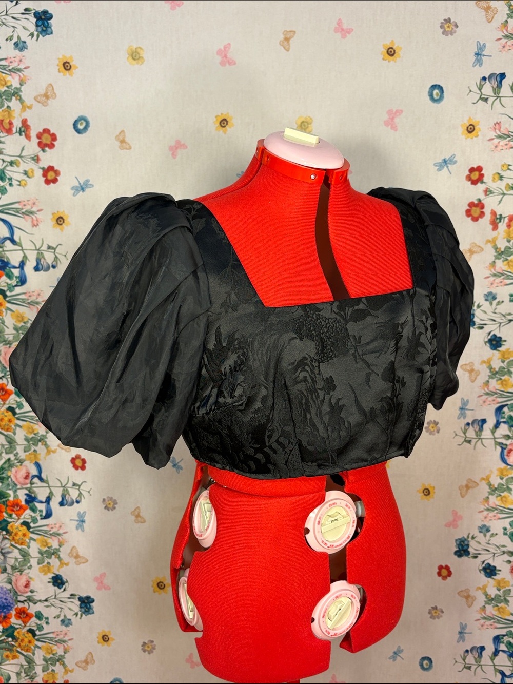 Future Collective - Black Puff-Sleeve Jacquard Square-Neck Crop Top Size 16